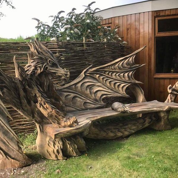 wood-chainsaw-carve-dragon-bench-igor-loskutow-11-59a69ca3cb8f0__880